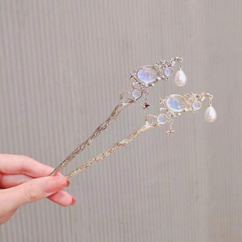 ปิ่นปักผมมูนสโตนพร้อมพู่ดาวและ - Women Accessories Aesthetic บทวิจารณ์และราคา